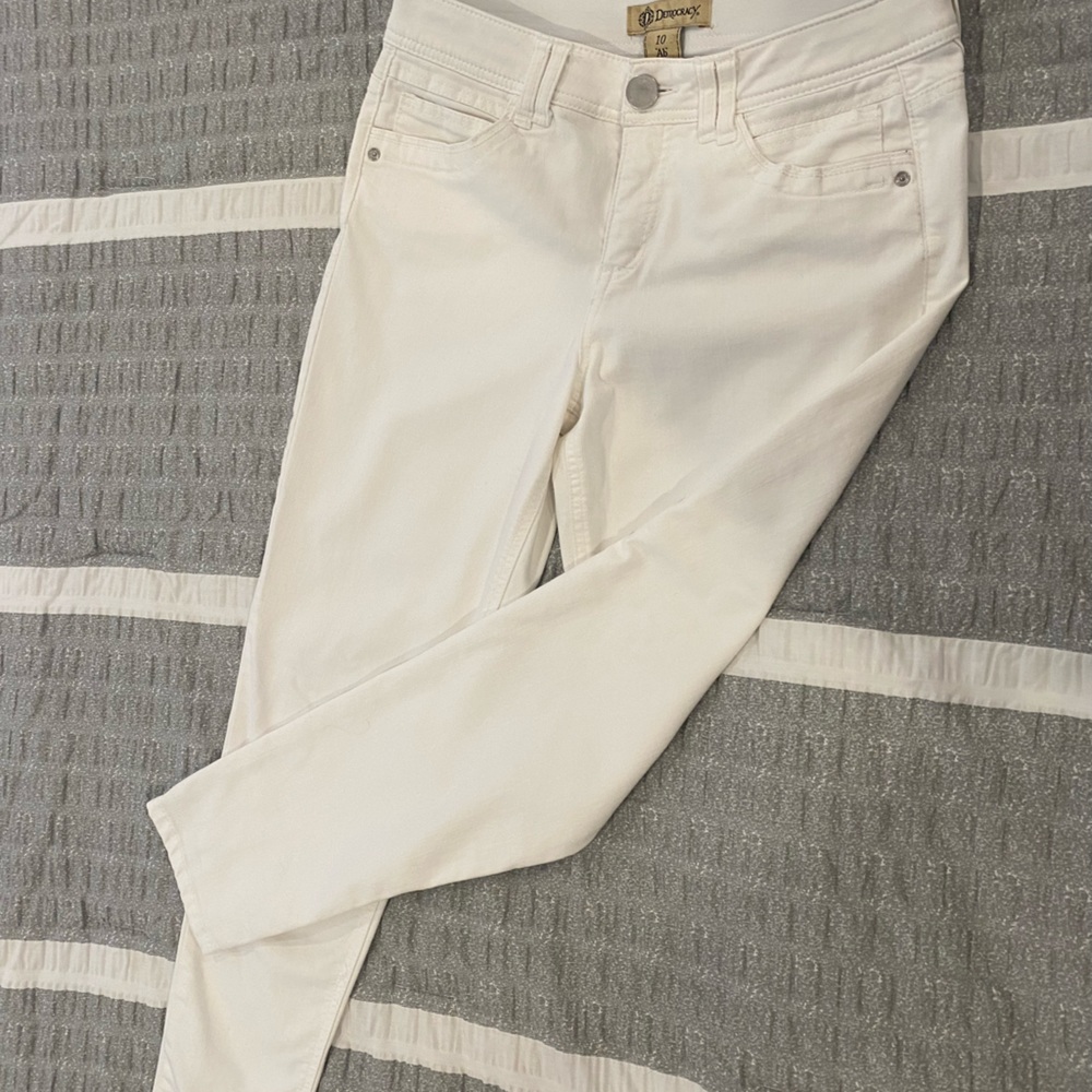 Democracy Ab technology white jeans / size 10/ womens